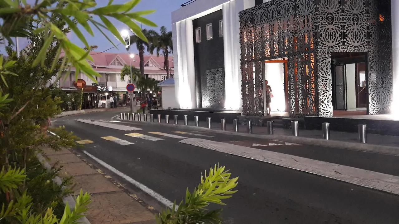 Bonheur A La Residence Savane Le Gosier  Γουαδελούπη